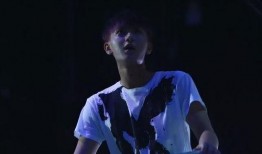 黄子韬爆料钻石视频播放,钻石视频播放背后的惊人真相