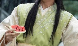 娱乐圈爆料徐凯吴谨言,徐凯与吴谨言恋情曝光，甜蜜互动引关注